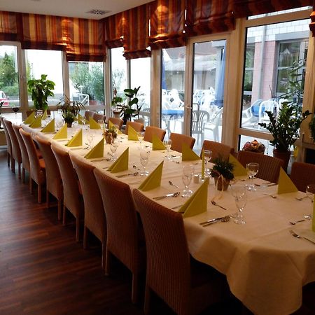 Westfaelischer Hof Lugde Екстер'єр фото
