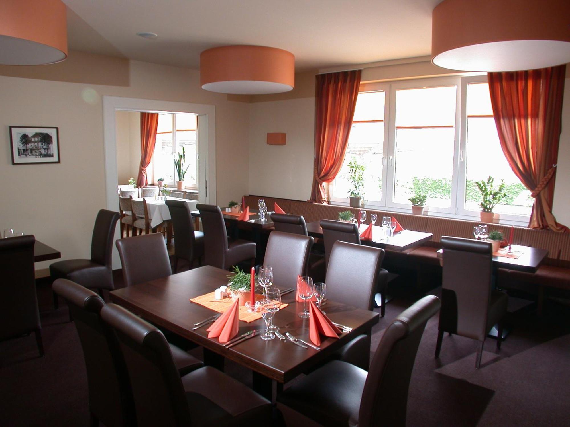 Westfaelischer Hof Lugde Екстер'єр фото