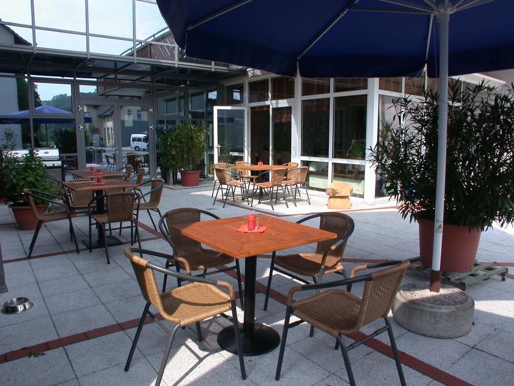 Westfaelischer Hof Lugde Екстер'єр фото
